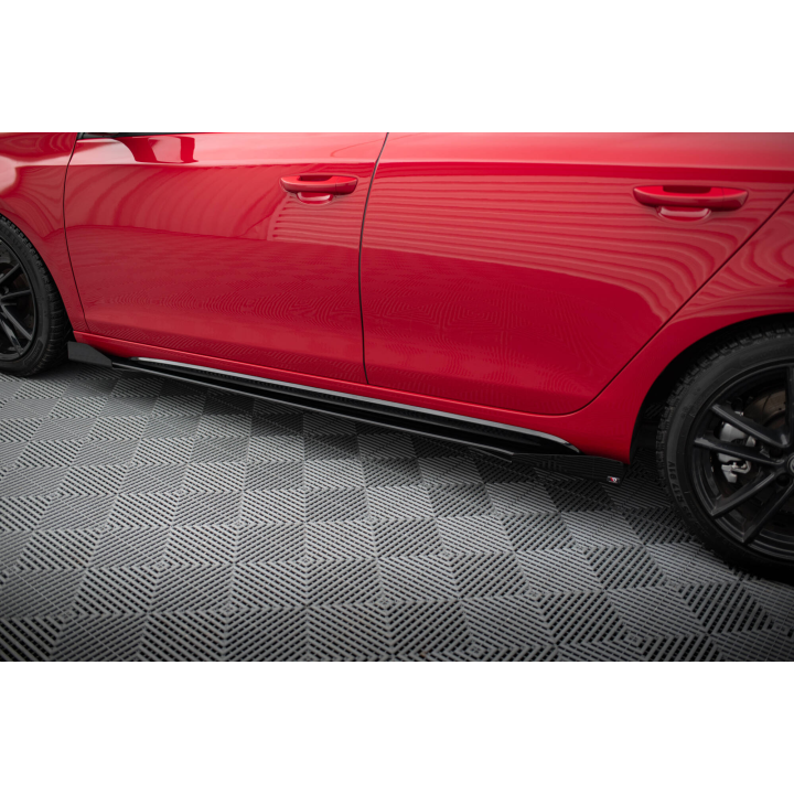 Dokładki progów Street Pro + Flaps Volkswagen Golf GTI MK6