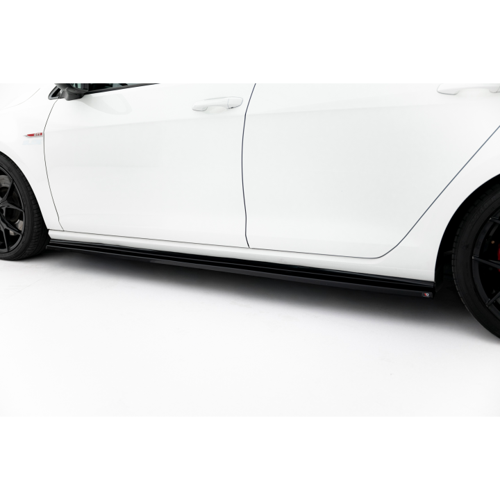 Dokładki Progów V.2 Volkswagen Golf GTI / GTD Mk7 / Mk7 Facelift (wąskie)