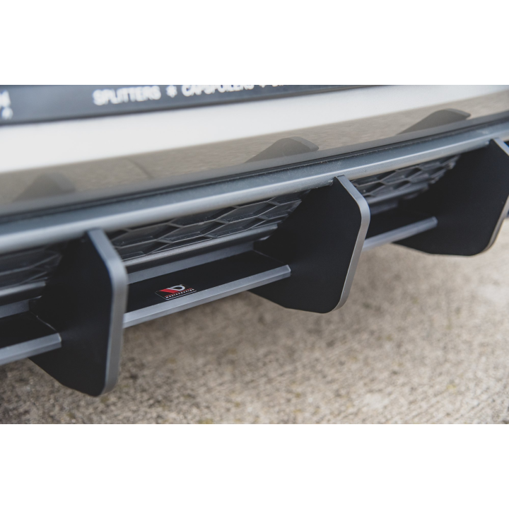 Dyfuzor Tylny Street Pro V.2 VW Golf 7 GTI