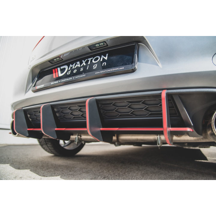 Dyfuzor Tylny Street Pro V.2 VW Golf 7 GTI