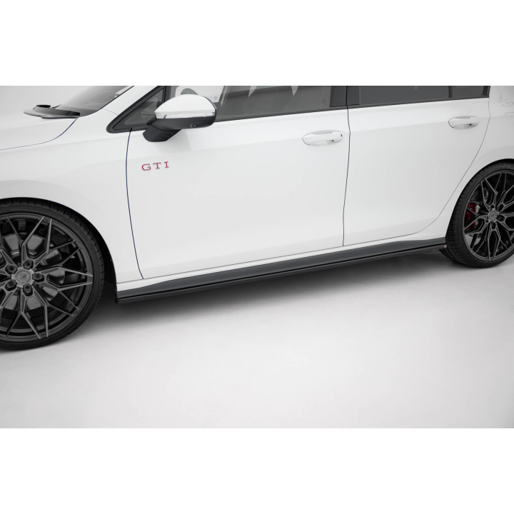 Dokładki Progów V.1 Volkswagen Golf GTI / GTE / GTI Clubsport / GTD / R-Line Mk8