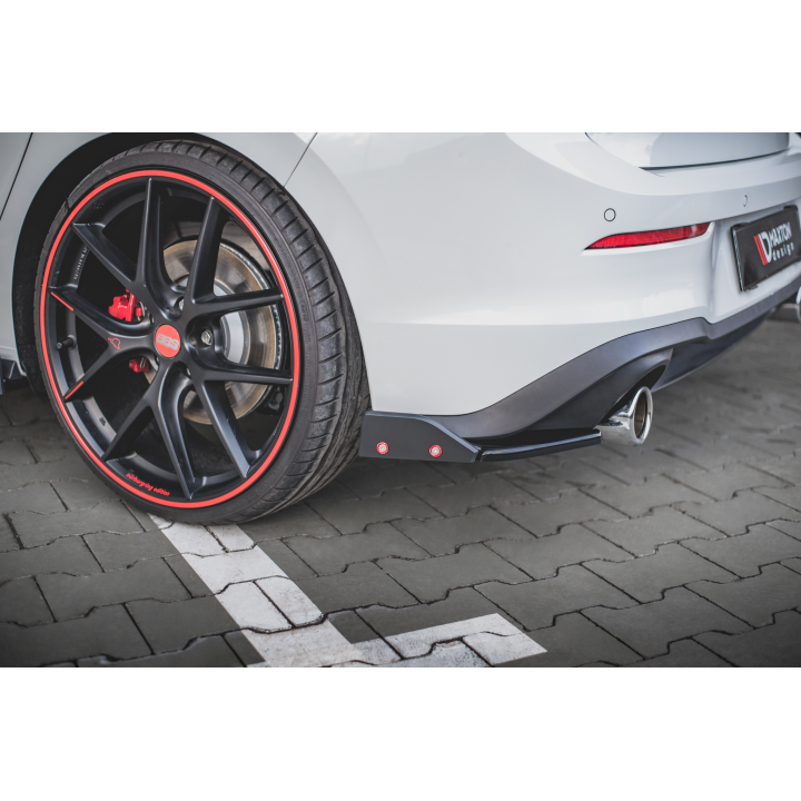 Splittery Tylne Boczne V.2 + Flaps Volkswagen Golf GTI / GTE Mk8