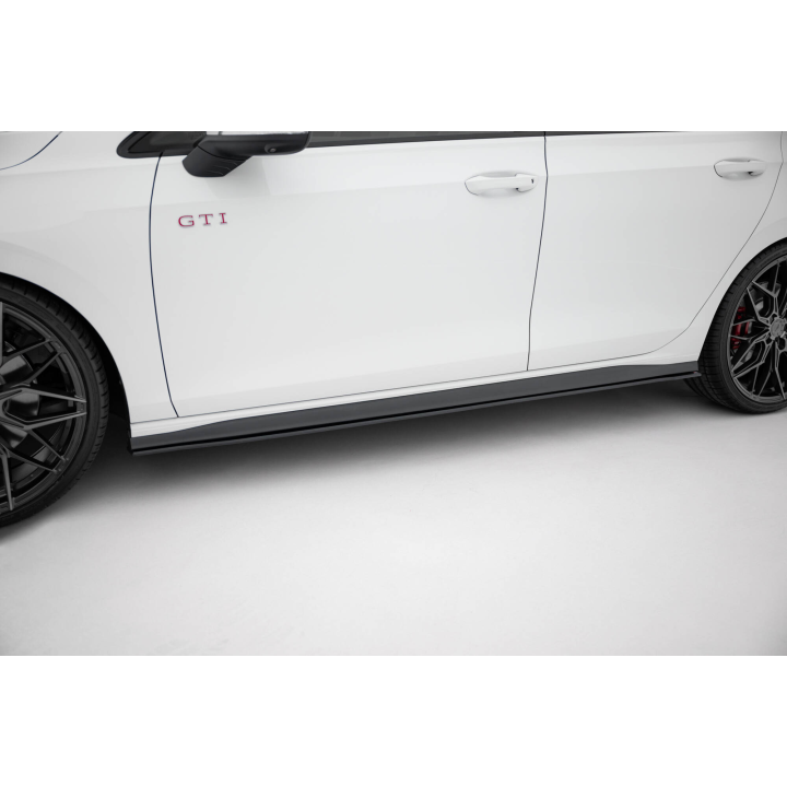 Dokładki progów Street Pro Volkswagen Golf GTI / GTE / GTI Clubsport / R-Line Mk8