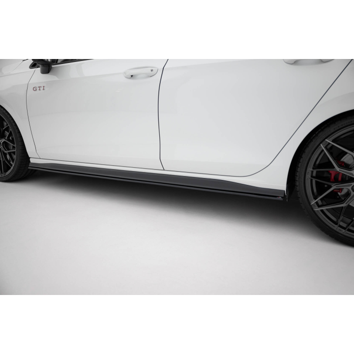 Dokładki progów Street Pro Volkswagen Golf GTI / GTE / GTI Clubsport / R-Line Mk8