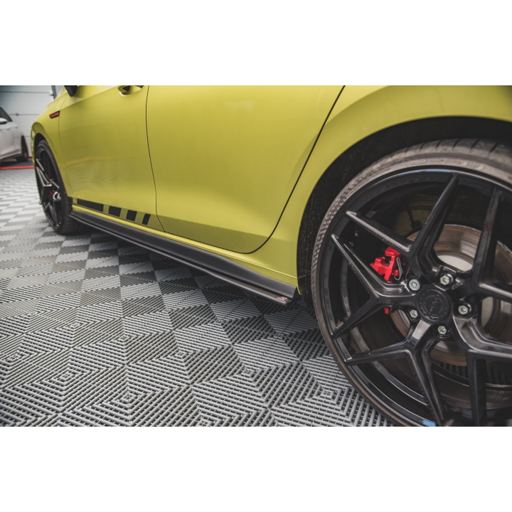Dokładki progów Street Pro Volkswagen Golf GTI / GTE / GTI Clubsport / R-Line Mk8