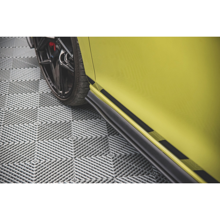 Dokładki progów Street Pro Volkswagen Golf GTI / GTE / GTI Clubsport / R-Line Mk8