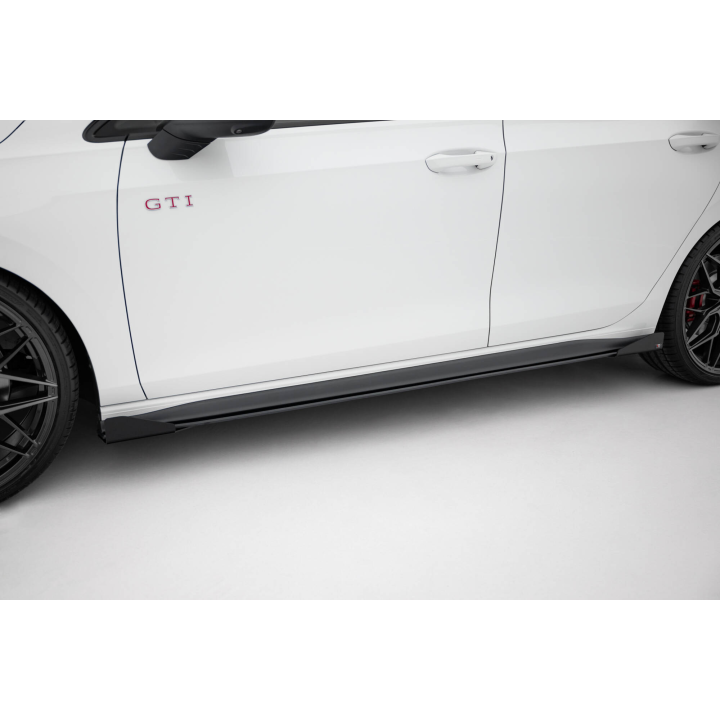 Dokładki progów Street Pro + Flaps Volkswagen Golf GTI Clubsport Mk8 Facelift