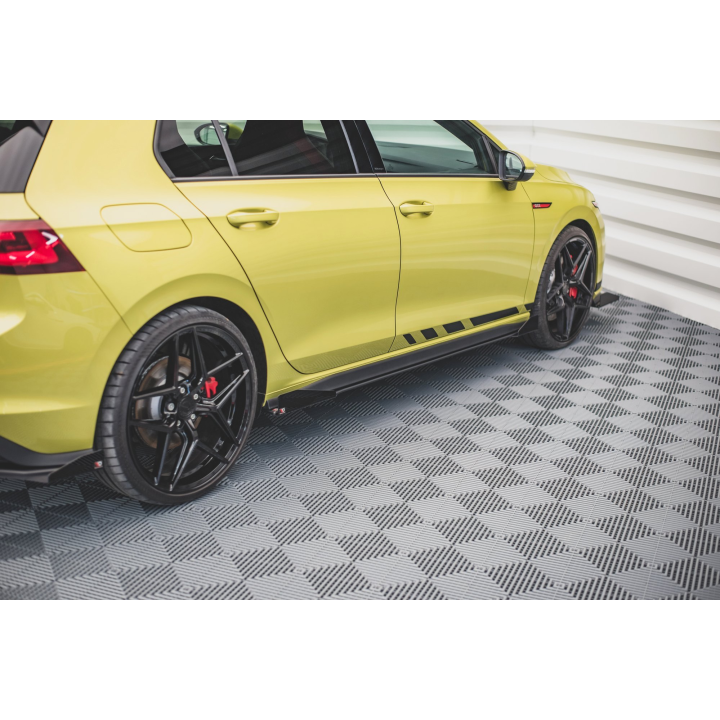 Dokładki progów Street Pro + Flaps Volkswagen Golf GTI Clubsport Mk8 Facelift