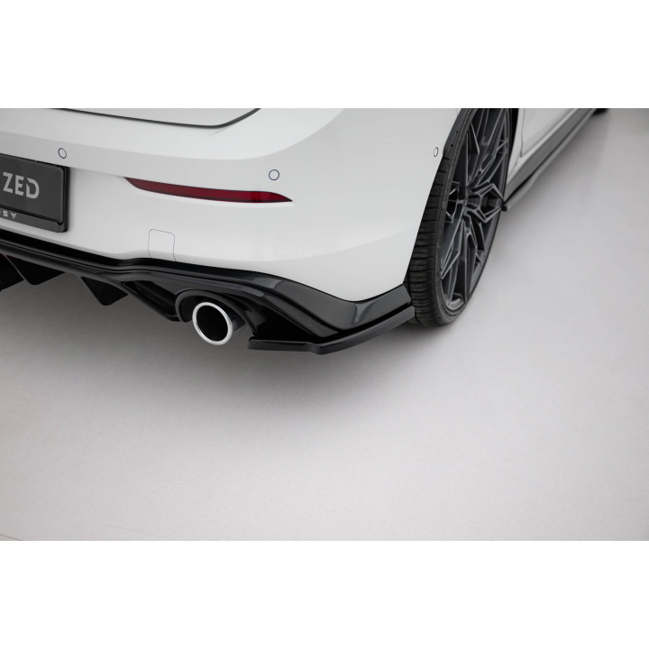 Splittery Tylne V.3 Volkswagen Golf GTI Mk8  Produkt pasuje tylko z:   VW-GO-8-GTI-RS2G