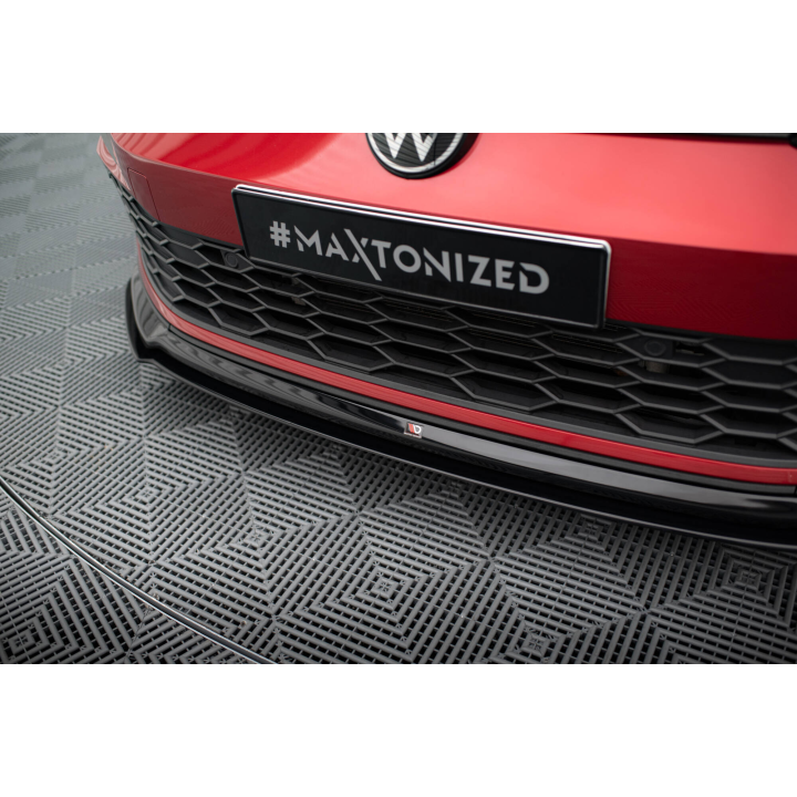 Splitter Przedni V.6 Volkswagen Golf GTI / GTE / GTD / R-Line Mk8