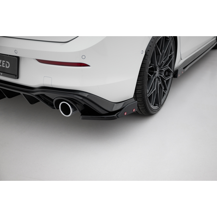 Splittery Tylne Boczne V.4 + Flaps Volkswagen Golf GTI / GTE Mk8  Produkt pasuje tylko z:    VW-GO-8-GTI-RS2
