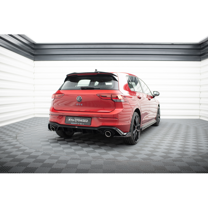 Splittery Tylne Boczne V.4 + Flaps Volkswagen Golf GTI / GTE Mk8  Produkt pasuje tylko z:    VW-GO-8-GTI-RS2