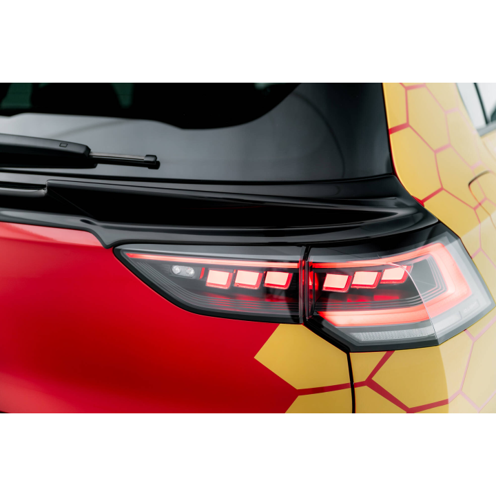 Dolny Spoiler Cap 3D Volkswagen Golf  R Mk8 Facelift