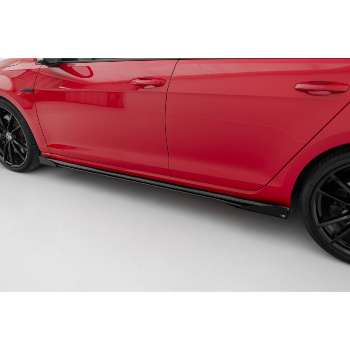 Dokładki progów Street Pro + Flaps Volkswagen Golf R / R-Line Mk7 Facelift