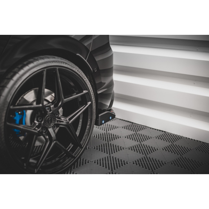 Splittery Tylne Boczne V.2 + Flaps Volkswagen Golf R Hatchback Mk8 Facelift  Produkt pasuje tylko z:   VW-GO-8-R-RS1G