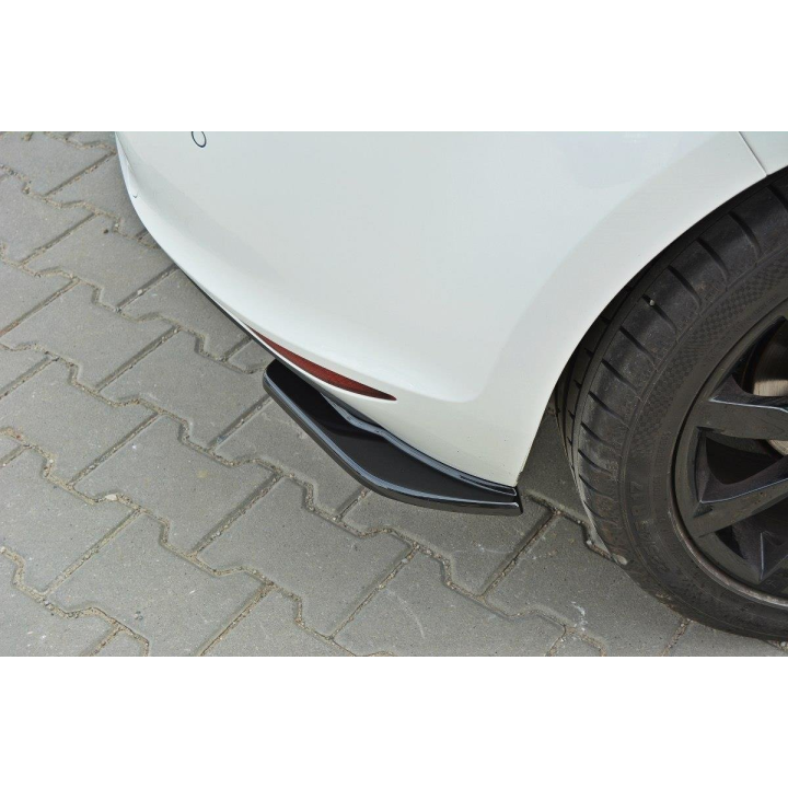Splittery Tylne VW Golf Mk7 Standard