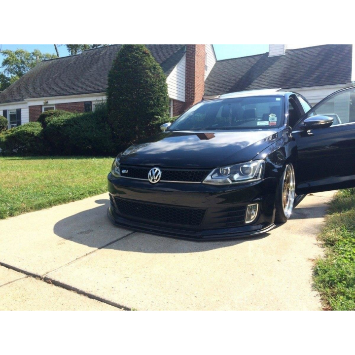 Splitter Przedni VW Jetta 6 GLI