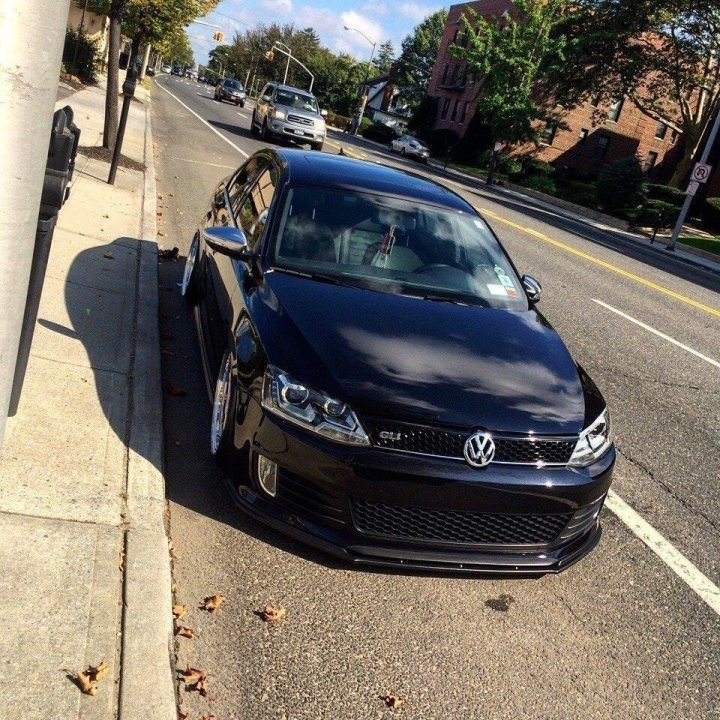 Splitter Przedni VW Jetta 6 GLI