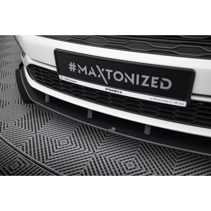 Splitter Przedni Street Pro + Flaps Volkswagen Jetta GLI Mk7