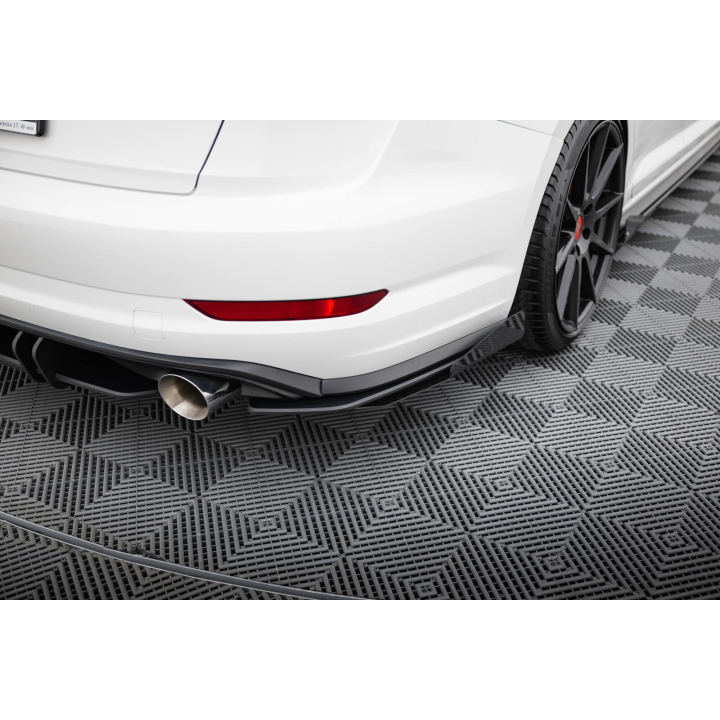 Splittery Tylne Boczne Street Pro + Flaps Volkswagen Jetta GLI Mk7