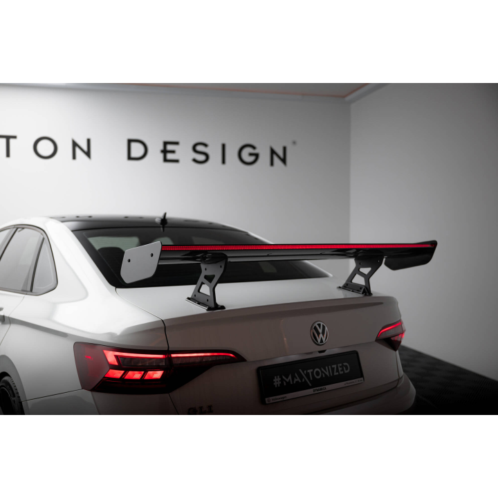 Karbonowy Spoiler Z Wewnętrznymi Wspornikami + LED Volkswagen Jetta GLI Mk7