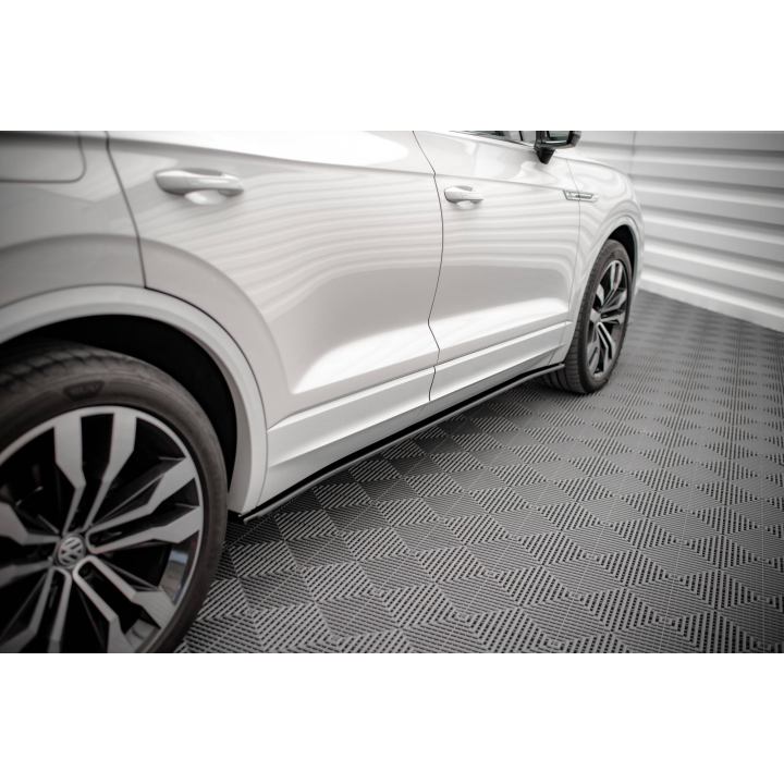 Zestaw Splitterów Volkswagen Touareg R-Line Mk3