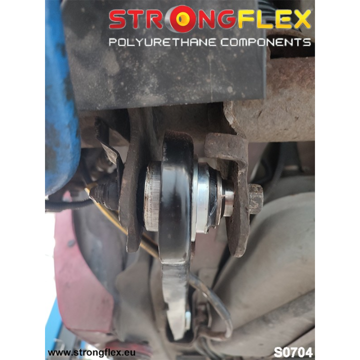 076175B: Zestaw tylnego zawieszenia Strongflex