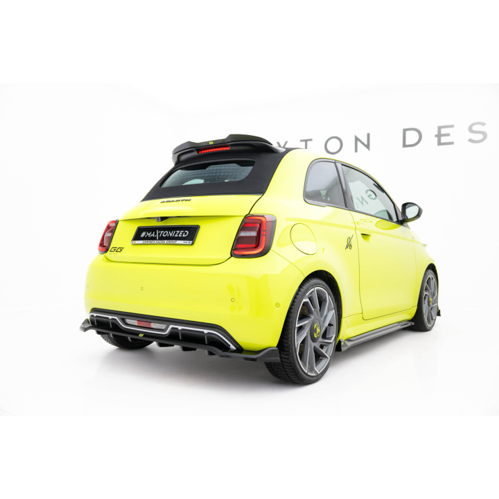 Zestaw Splitterów Abarth 500e