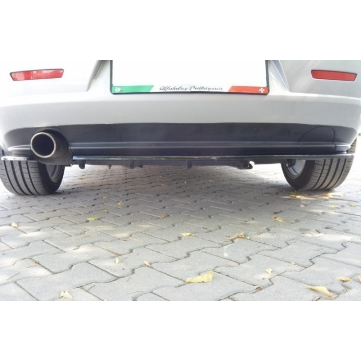 Splitter Tylny ALFA ROMEO 159 (with vertical bars)