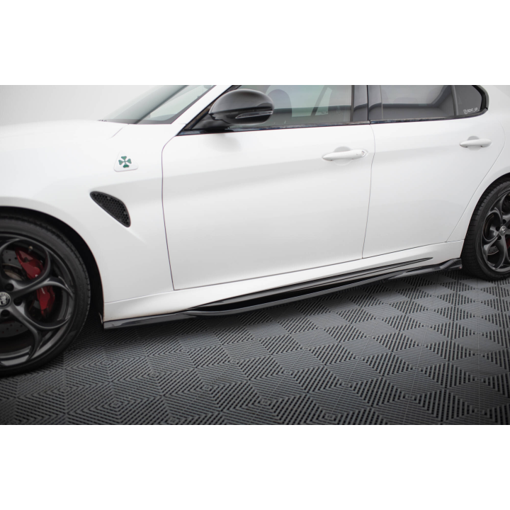 Zestaw Splitterów Alfa Romeo Giulia Quadrifoglio