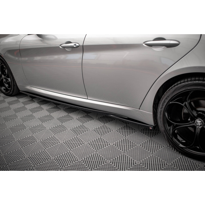 Dokładki Progów Alfa Romeo Giulia Sport
