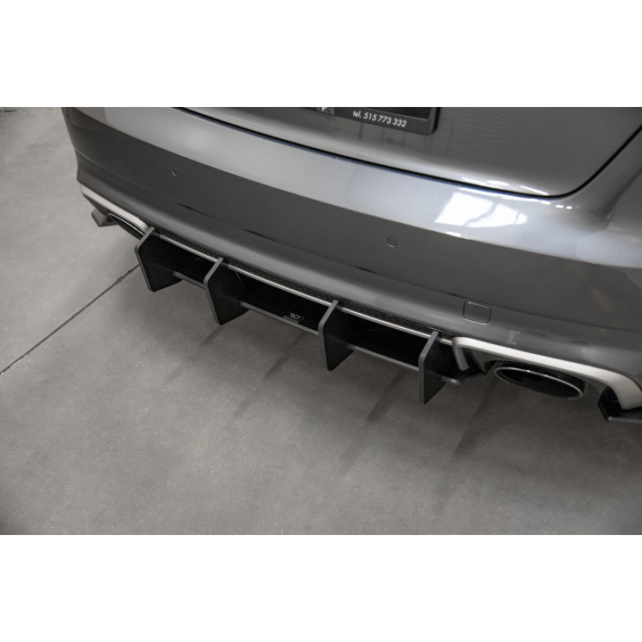 Dyfuzor Tylny Street Pro V.2 Audi RS3 8V Sportback