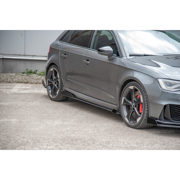 Dokładki progów Street Pro + Flaps Audi RS3 8V Sportback