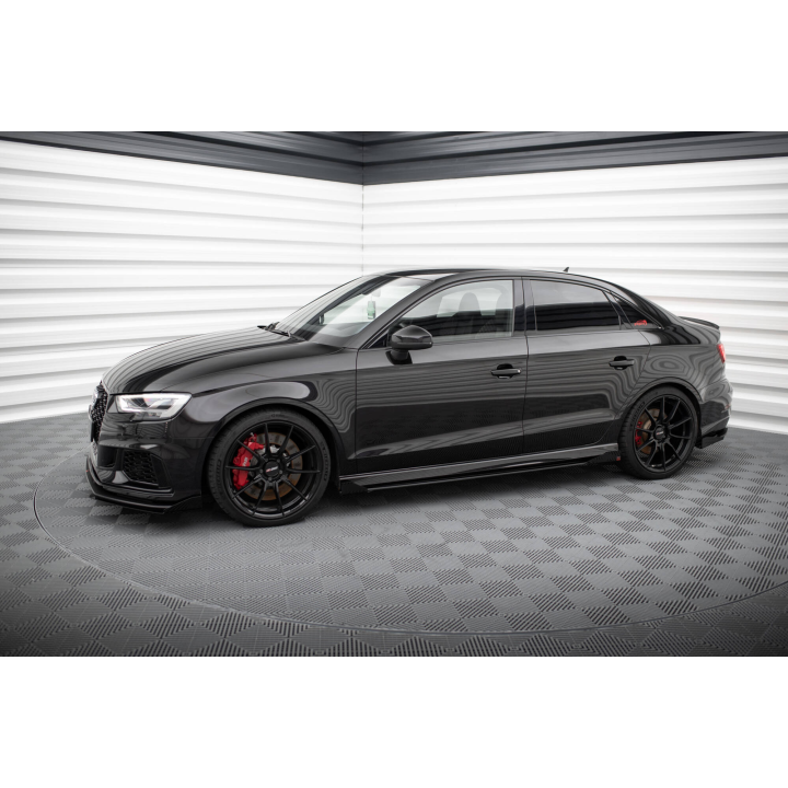 Dokładki progów Street Pro V.1 + Flaps Audi RS3 Sedan 8V Facelift