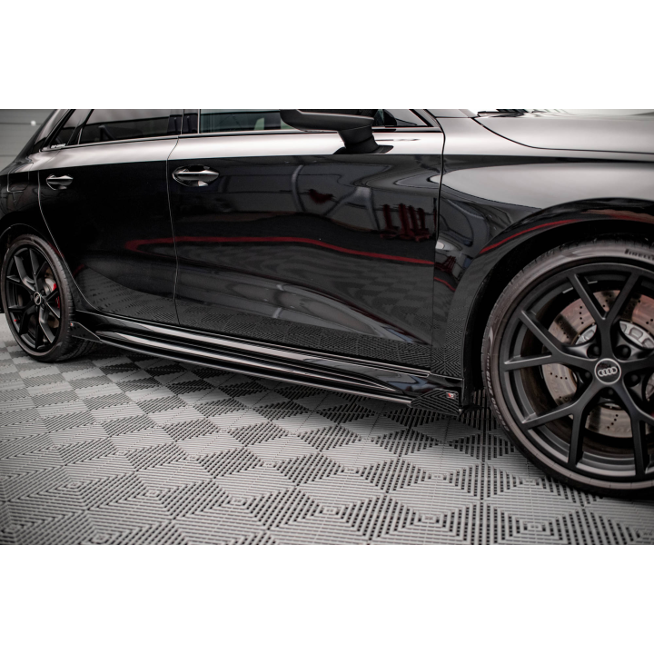 Dokładki progów Street Pro + Flaps Audi RS3 Sportback 8Y