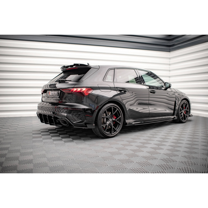 Dokładki progów Street Pro + Flaps Audi RS3 Sportback 8Y
