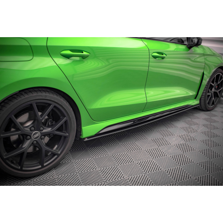 Dokładki progów Street Pro Audi RS3 Sedan 8Y