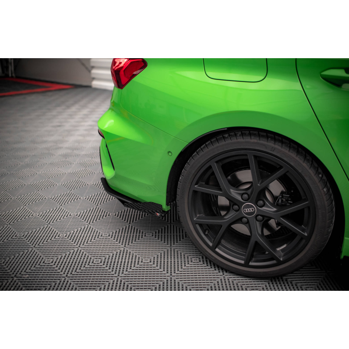Flapsy Tylne Boczne Audi RS3 Sedan 8Y