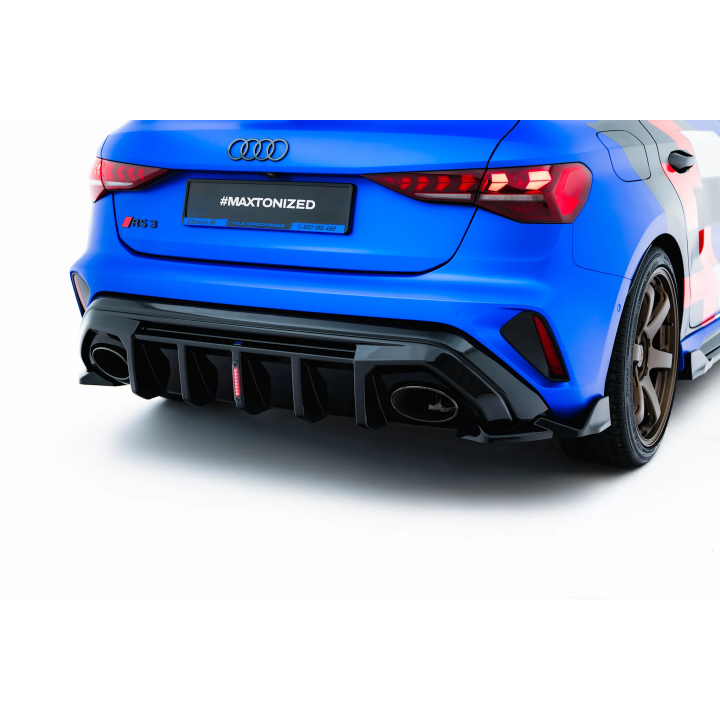 Dokładka Tylna Audi RS3 Sedan 8Y Facelift (Wersja ze światłem LED)