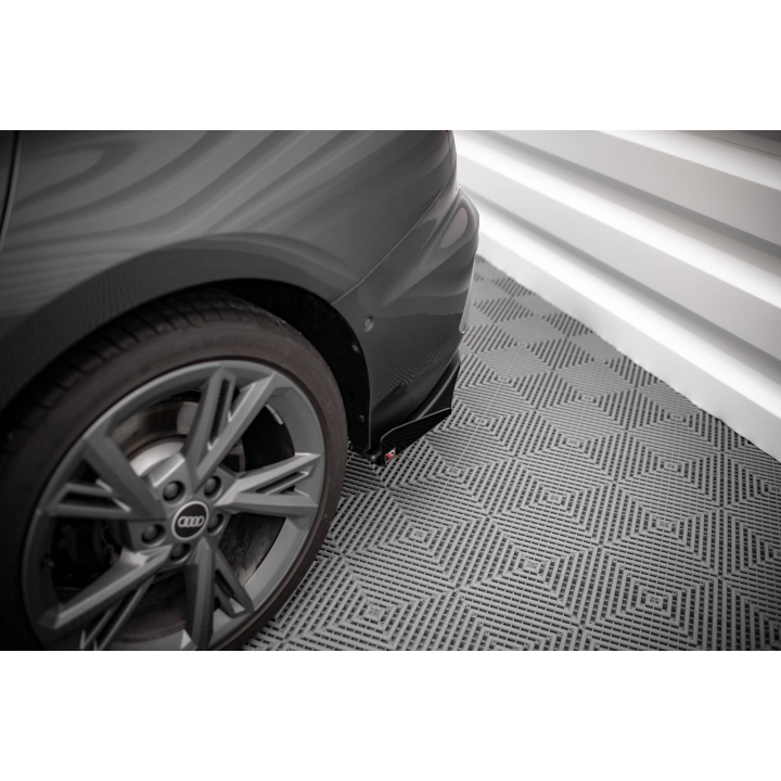 Splittery Tylne Boczne Street Pro + Flaps Audi S3 Sedan 8Y