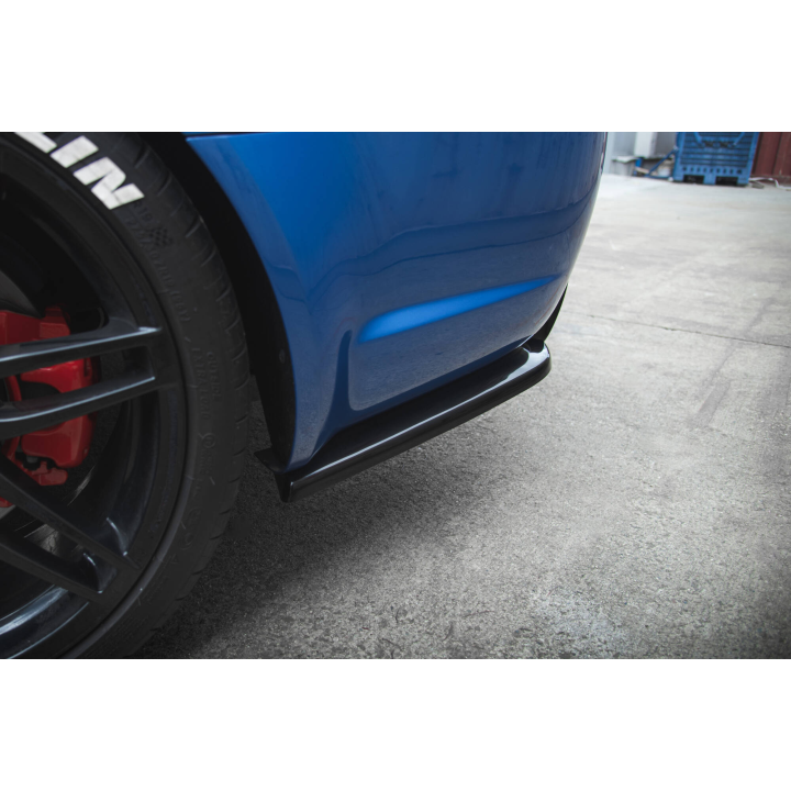 Splittery Tylne Boczne V.2 Audi RS4 Sedan B7
