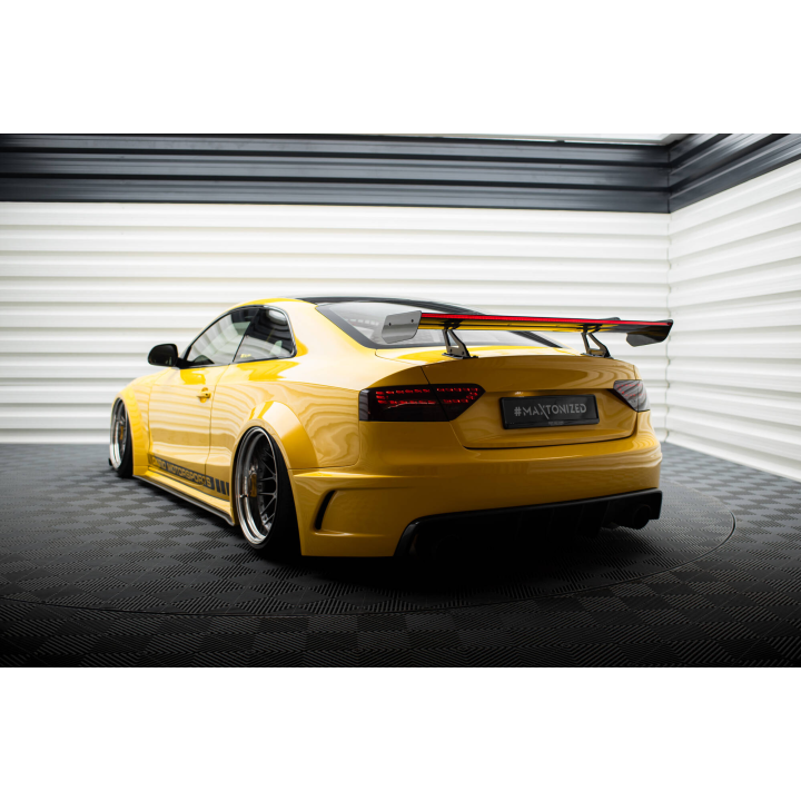 Karbonowy Spoiler Z Górnymi Mocowaniami + LED Audi A5 Coupe 8T