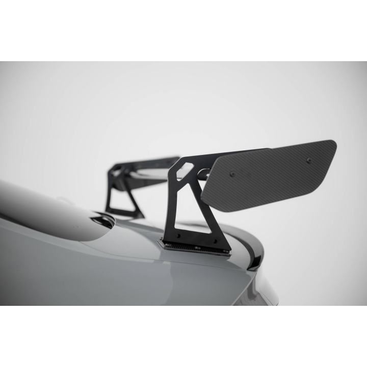 Karbonowy Spoiler Z Górnymi Mocowaniami + LED Audi A5 / A5 S-Line / S5 / RS5 Coupe F5 / F5 Facelift