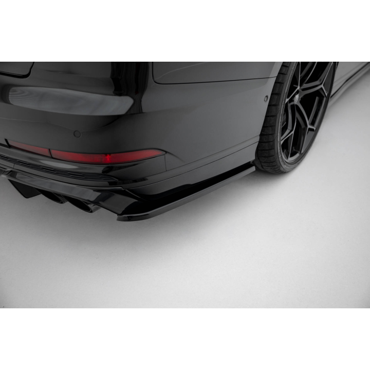 Zestaw Splitterów Audi S8 D5