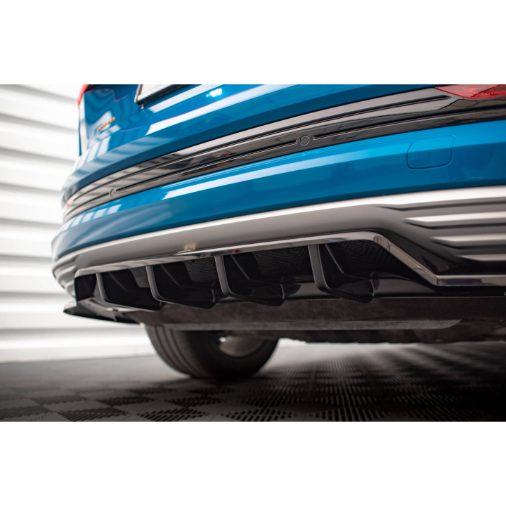 Splitter Tylny (Z Dyfuzorem) Audi e-tron