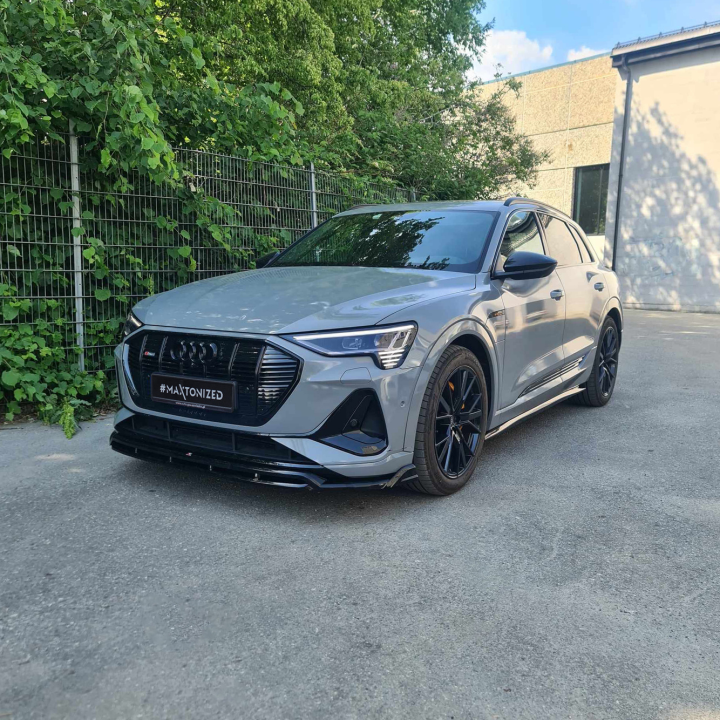 Splitter Przedni Audi e-Tron S-Line