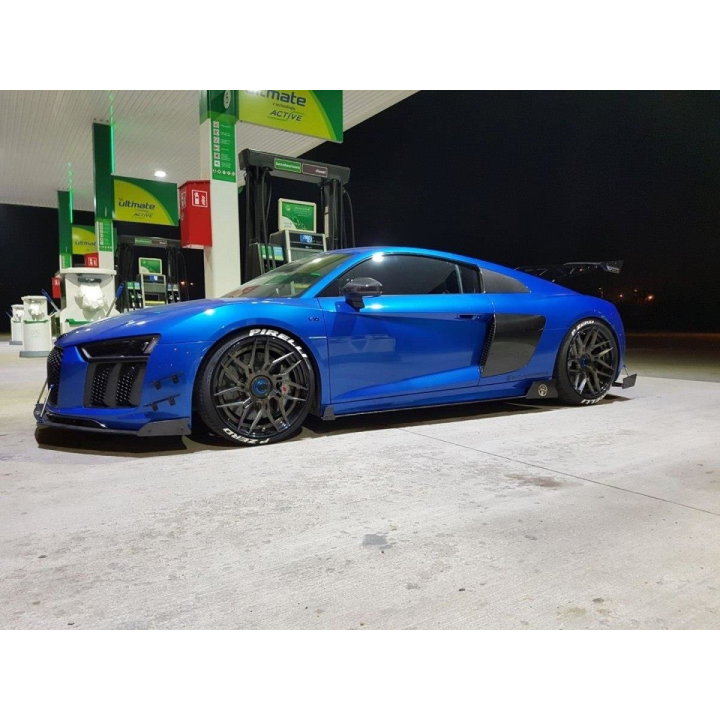 Dokładki Progów Racing AUDI R8 MK2