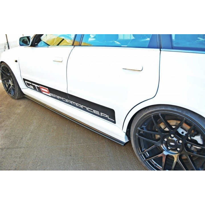 Dokładki Progów Audi RS4 B5