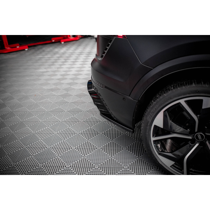 Splittery Tylne Boczne V.2 Audi RSQ8 Mk1