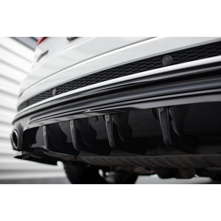 Splitter Tylny (Z Dyfuzorem) Audi SQ8 Mk1